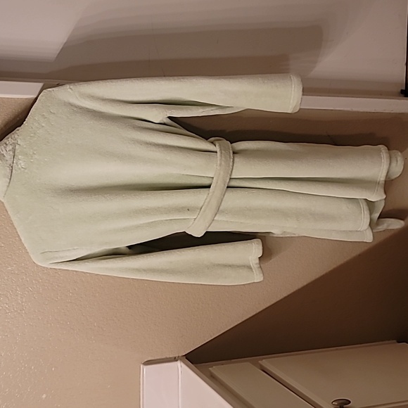 Womens Robe - Picture 4 of 4